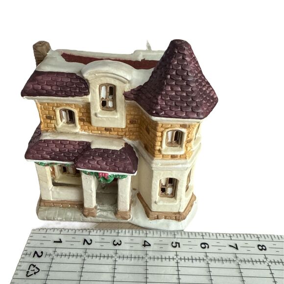 The Old Granville House of Bedford Falls | Illuminated Porcelain Building - Picture 8 of 11